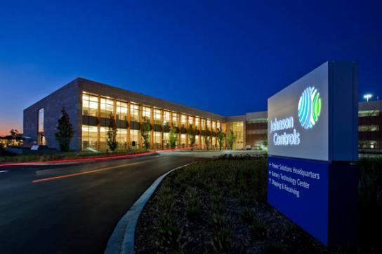 LEED TM Platinum Campus The Johnson Controls Corporate and Power So