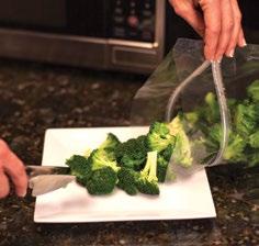 With the ability to season vegetables to taste, the MYLAR Harvest Fresh Steam Pouch provides convenience, as well as the option to create endless flavor profiles.