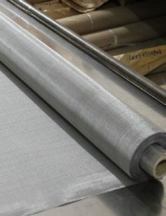 Typical aluminum alloys for woven wire mesh: A5052, A1350, A5056, A6061.