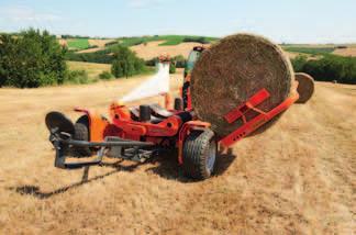 3 It ensures fast and gentle on-themove unloading with no need for a fall damper. Fast loading of bales with the strong loading arm.