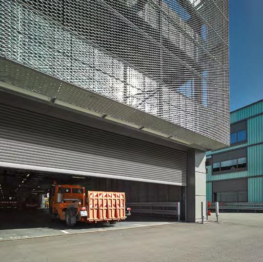21 ROLLING SHUTTERS Rolling shutters are economical, sturdy and reliable. This makes them a popular choice for the automotive sector, especially for off-site and workshop areas.