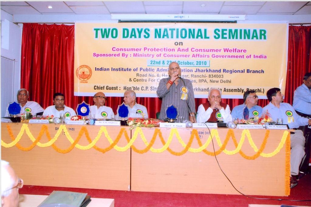 Shri C. P. Singh, Hon ble Speaker, Jharkhand Vidhan Sabha delivering the Inaugural Address In his address to the participant of the Seminar, Shri C. P. Singh, Hon ble Speaker, Jharkhand Vidhan Sabha explained the importance of the topic of the Seminar.