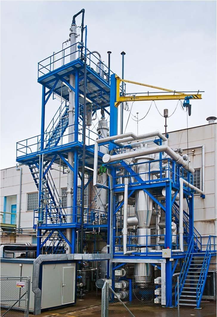 Pilot plant facility DESIGN PARAMETERS RANGE Boiler Thermal Power (kw) 1500 Flow rate (Nm 3 /h) 250/350 Operation mode (O 2 % oxidizer) 21 30 40 80 Gas composition (% molar CO 2 ) 11 17 25 64