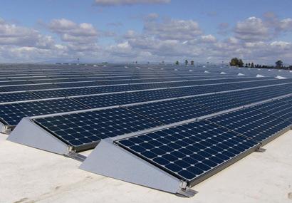 Photovoltaic Electric Generation PV cells located on roof, façade and canopy Array Size: 623.