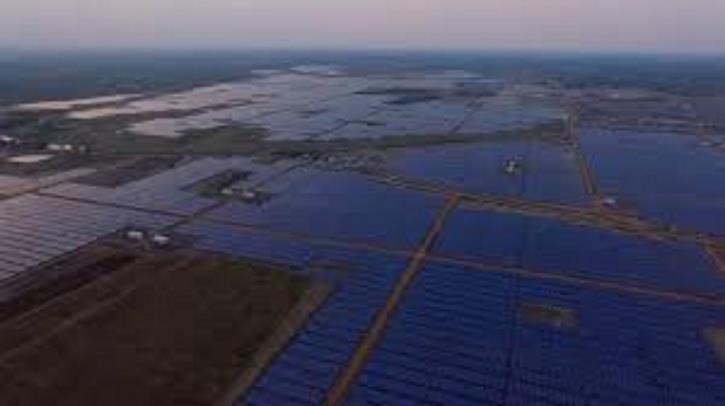 World s largest solar power plant 648 MW 46540 Million~ Rs 72 Million/ MW Area