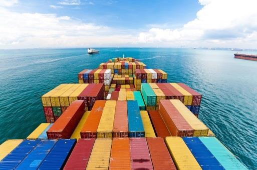commercially sensitive data Today 100% of all container ships can reduce