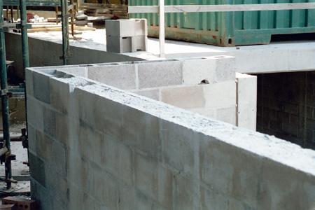 earth friendly chemistry Application Instructions 1. Apply EP Concrete Block Sealer once structure has been surveyed for any repairs required. 2.