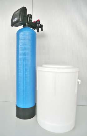 Type: MWO (Decolouration) Fully automated, time-/water-meter-controlled single system, with separate container for regeneration fluid For the reduction of the KMnO 4 -Index by removal of