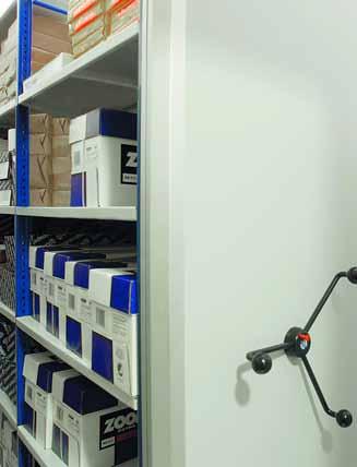 This system optimises available space, guaranteeing that archived material is kept in order, clean and safe.