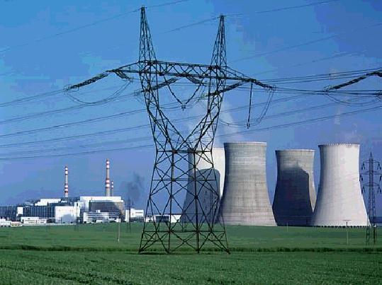ČEZ OPERATES 6 NUCLEAR UNITS ON 2 SITES DUKOVANY NPP 4 x 500 MWe In operation since 1985 Type of reactor: VVER 440 type V 213 Power uprating from 440 MW to 500 MW