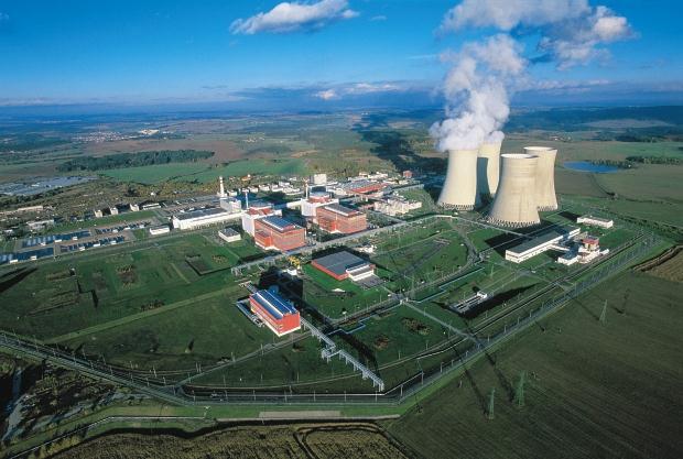 TWh TEMELÍN NPP 2 x 1000 MWe First connection to the grid 2000 Type of reactor: VVER 1000 type V320 Installed capacity 2 x 1000 MW Temelín NPP is the largest energy