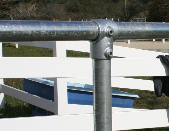 If needed, cross bracing will be specified on the plans and in the BOM (needed if verticals are over 5 ). 2) Determine the required number of single socket tees and slide onto the horizontal pipes.