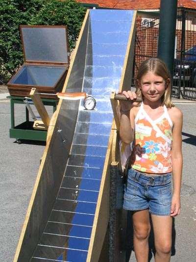 Solar Cooking, Single Hot Dog Scale