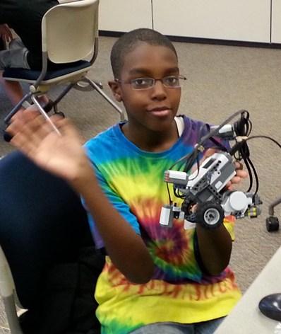 KIDS COLLEGE 2014 CLASS DESCRIPTIONS Basic Mindstorm Robotics Instructor: Diana Kio Do you love Legos and robots? Want to take it to the next level?