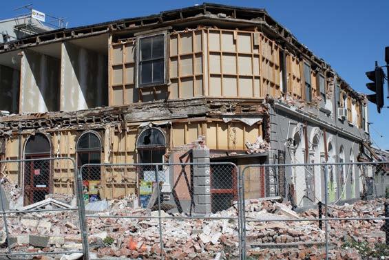 SECTION TWO: ADVICE 1. INTRODUCTION FOR BUILDING OWNERS Experience from Christchurch and overseas shows that unsecured URM parapets and facades on URM buildings perform poorly in earthquakes.
