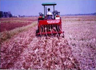 June, 2011 Modification and performance evaluation of tractor drawn improved till plant machine under vertisol Vol. 13, No.2 5 i.e.5.09 h/ha. This means that conventional practices required 72.