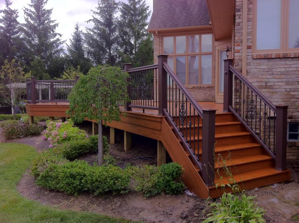 RESIDENTIAL WOOD DECK CONSTRUCTION GUIDE Based on the 2015 Michigan Residential Code Revised May 17, 2016 The