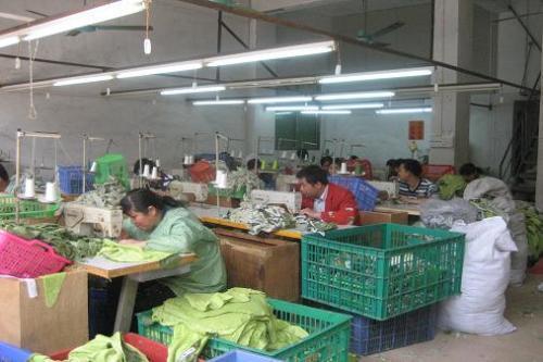 3.4 Conventional Bundle System In the Conventional bundle system: Sewing machines are arranged in lines.