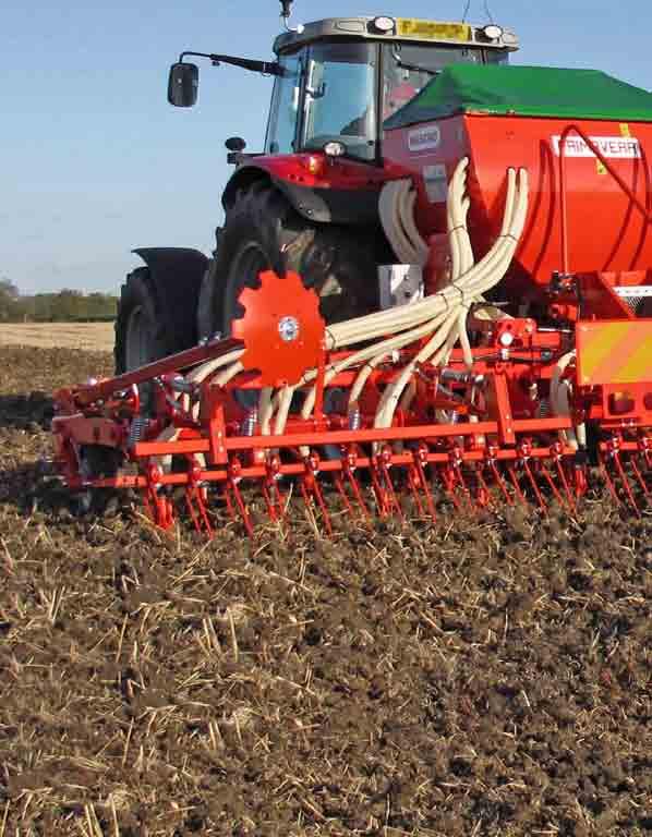 CEREAL SEED DRILLS A GOOD HARVEST BEGINS WITH A GOOD SEEDING The Gaspardo cereal drills offer the right solution to the needs of each farmer: rigid or folding frame models, suitable for traditional