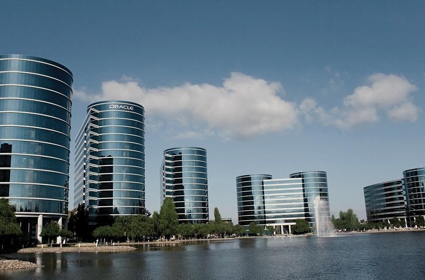 Oracle Corporation, World Headquarters 500 Oracle Parkway Redwood Shores, CA 94065, USA Worldwide Inquiries Phone: +1.650.506.7000 Fax: +1.650.506.7200 C O N N E C T W I T H U S blogs.oracle.