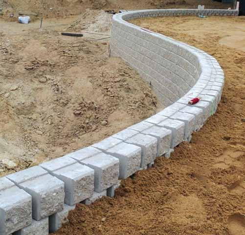 PASSIVE BLOCK The retaining wall can be finished at the top with a crowning precast element, a