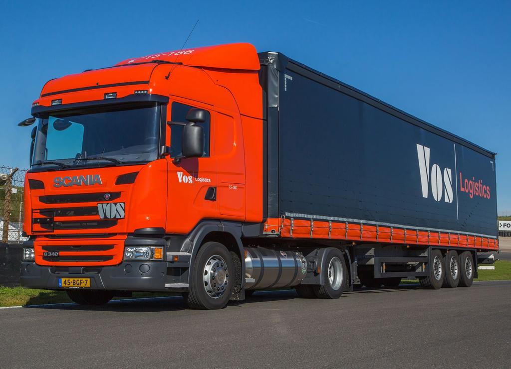 What are LNG trucks' characteristics? Growing capacity At present, there are two manufacturers offering monofuel LNG trucks on the European market: Scania and Iveco.