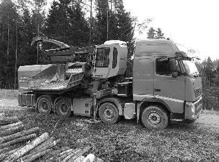 A monitoring system was used to observe the fuel consumption, mileage and to determine the location of the chipper. During the observation period the average price of diesel in Estonia was 1.