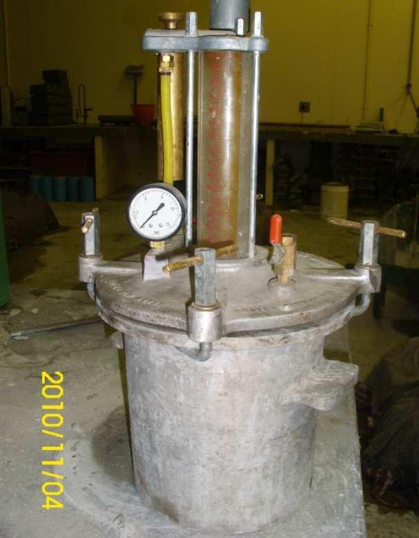 Figure 4.9: Apparatus used for measuring air in concrete 4.4.4. METHOD OF CURING Just after removing concrete specimens from their moulds they must be properly cured for a certain period to achieve the expected strength and hardness.