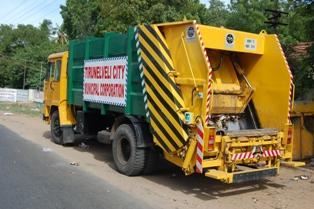 SOLID WASTE MANAGEMENT IN TIRUNELVELI Total Solid Waste Generated Per day in the Town : 140M.