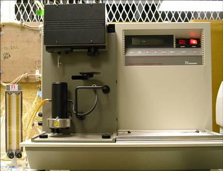 Methods Thermal testing (TGA) Ramp 20 C/min Water dissolution test Soak in water at room temperature Measure weight loss Water vapor transmission rate