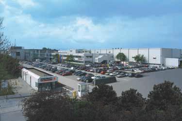 The Cincinnati Extrusion Range of Products and Services Vienna plant The SMS Group employs a workforce of 9.000 in its over 50 plants and branches worldwide.