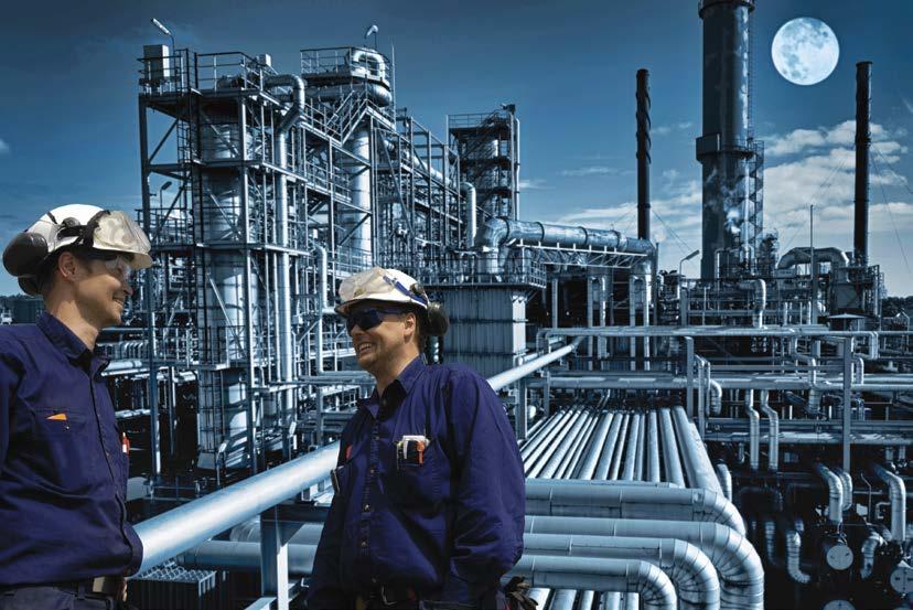What is natural gas liquefaction? 1. Receipt of natural gas by gas pipeline 2. Gas treatment 3.