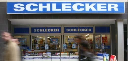 Customer defection due to discussions about salary dumping Regarding a study conducted by the market research firm GfK, the profit of German discount pharmacy Schlecker has decreased by 16 percent