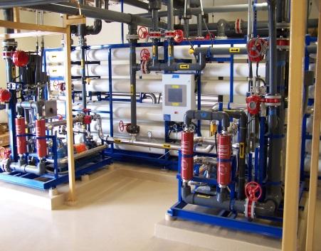 The project facility was designed for a feed pressure of 220 psi at 75% recovery.