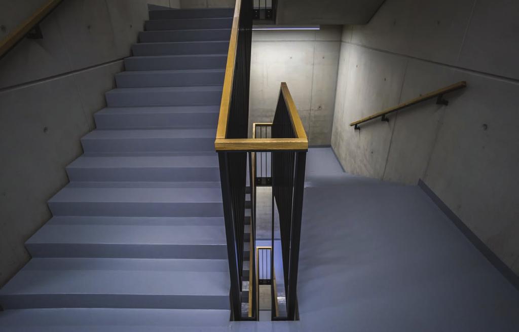 DURABLE SIKA FLOOR SYSTEMS IN A WIDE RANGE OF COLOURS STAIRCASES AND TECHNICAL FACILITIES Sika floors were used also in other areas of the building.