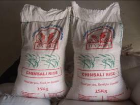 Processing and marketing During this reporting period, the program sent 69,230 kg of polished rice to COMACO head office in Lusaka for marketing.