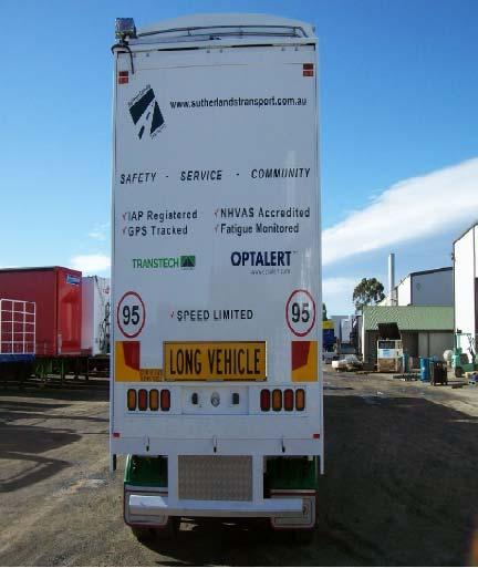In late 2009, Sutherland Transport signed a five year agreement with Visy Pulp & Paper to supply three specialised B-doubles to transport woodchips from Bathurst to Tumut.
