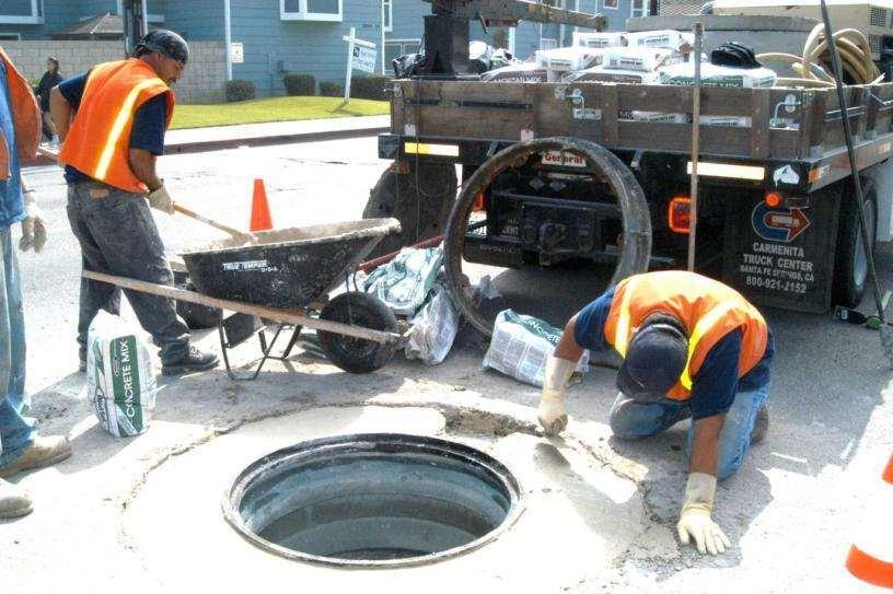 Raising Manhole Covers 19 MPa