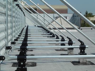 #5 RoofScreen System The RoofScreen equipment screen system was developed to solve problems associated with structural steel, wood, steel stud and unit mounted roof screen approaches.