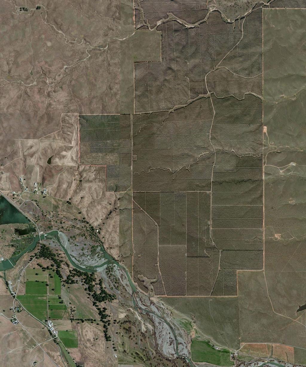 122 19' 19'' W Irrigated Capability Class Tehama County, California (Blue Star LLC) 122 16' 55'' W 39 50' 47'' N 558200 558700 559200 559700 560200 560700 561200 39 50' 47'' N 4406700 4407200 4407700