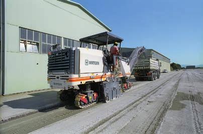 4 Milling off a concrete surface on