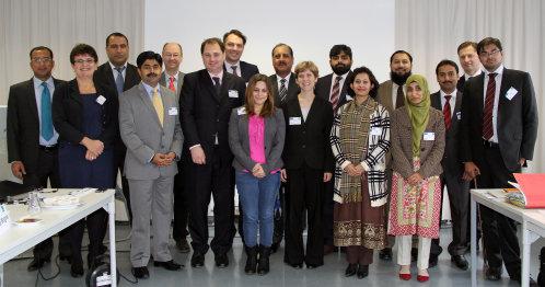 PAGE 3 EU-OUTREACH IN EXPORT CONTROL OF DUAL-USE ITEMS (LTP) UPCOMING EVENT PAKISTAN GOOD PRACTICES IN LICENSING (WORKSHOP) On 29 30 January 2015, a workshop entitled Good Practices in Licensing