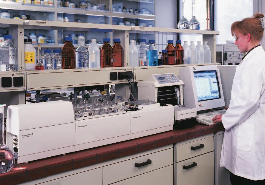 SOLUTIONS TO LABORATORY NEEDS 2-channel AutoAnalyzer 3 in a water testing laboratory.