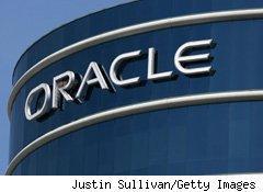 Oracle SOA Governance Policing the Hybrid Cloud Oracle Enterprise Gateway Oracle Enterprise Repository and Service Registry Oracle Enterprise Manager Oracle SOA Governance XML Gateway for Perimeter