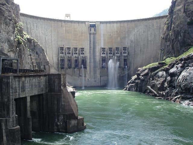 country in Southern Africa with the biggest hydro potential The