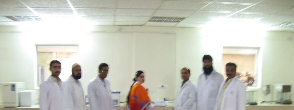 GRADE:1 Knowledge of basic chemical principles, theories and laboratory techniques Use of common equipments such as