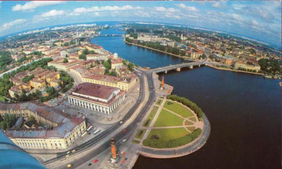 ADVANTAGES OF PHARMACEUTICAL CLUSTER DEVELOPMENT IN ST PETERSBURG ST PETERSBURG It is one of the regions with the highest rates of economic