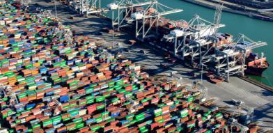 logistics costs 3 Transshipment Major port-industrial complex Large-scale industry
