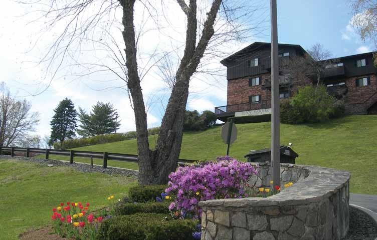 PROPERTY HIGHLIGHT FENN-WOODE APARTMENTS Fenn-Woode Apartments is a beautiful rental community located on King Arthur s Way in Newington, CT.