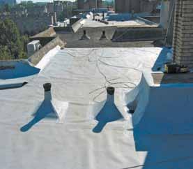 Easily inspected AUSTROPLAN roof liners are easily mechanically fastened Bonded roof system bonded roof system with AUSTROPLAN FG+V The fleece backed
